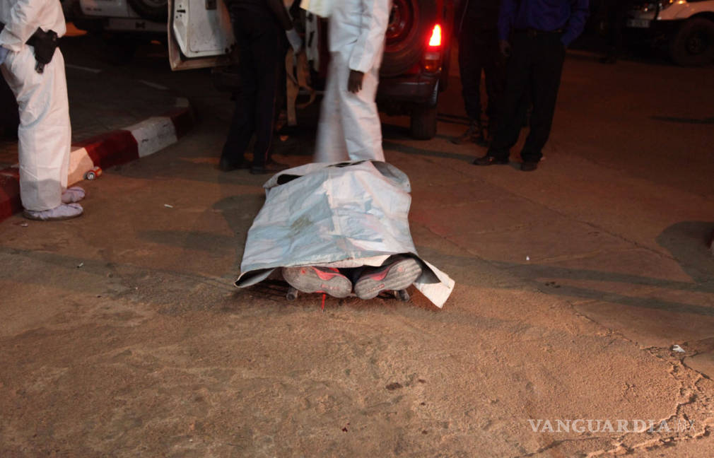 $!Toma de rehenes en hotel de Malí deja 27 muertos