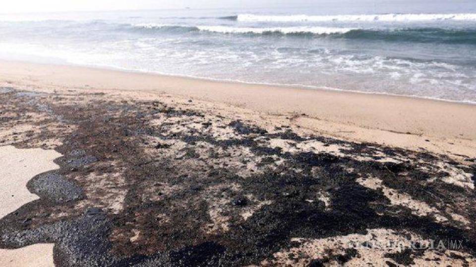 Pemex Calla Por Derrame Que Contamina Playas En Salina Cruz