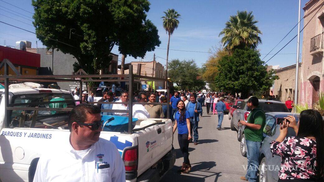 $!Empleados municipales de Torreón protestan contra Jorge Zermeño