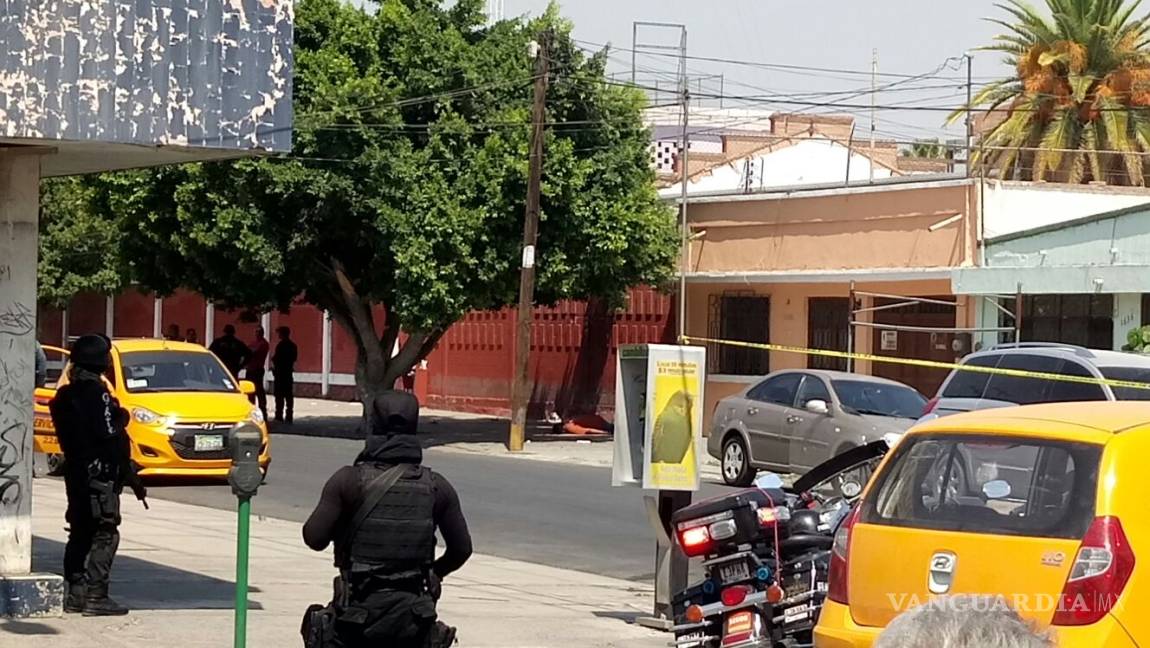 $!Matan a taxista de un balazo en la cabeza en Torreón