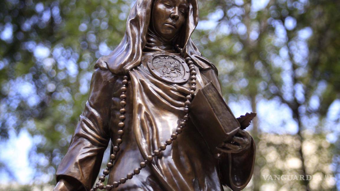 Levantan estatuas de Sor Juana, Josefa Ortiz, Margarita Maza y Gertrudis Bocanegra en CDMX