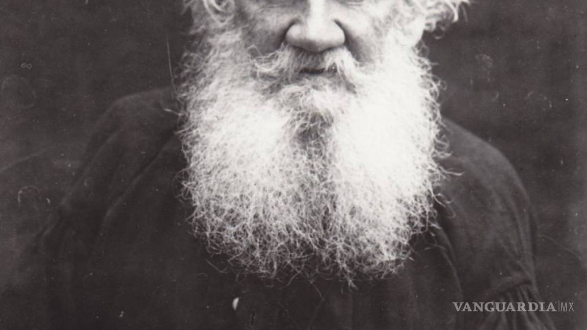León Tolstoi reformó la vida social de su patria