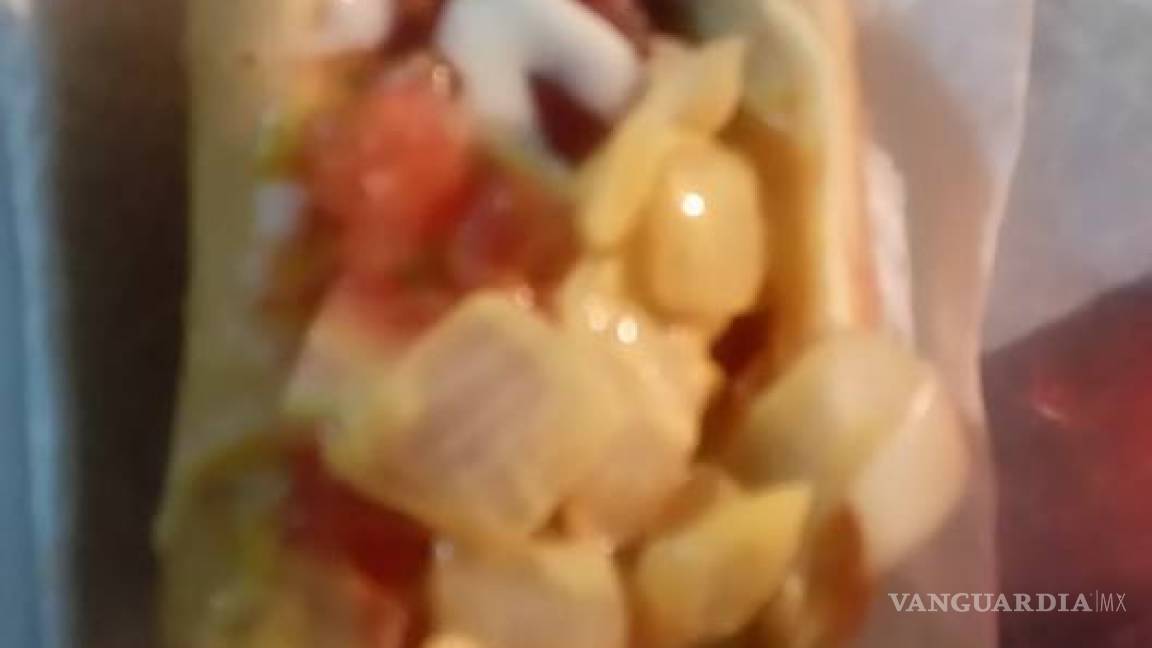 Se intoxican 8 personas de Monclova por comer hot dogs en la calle