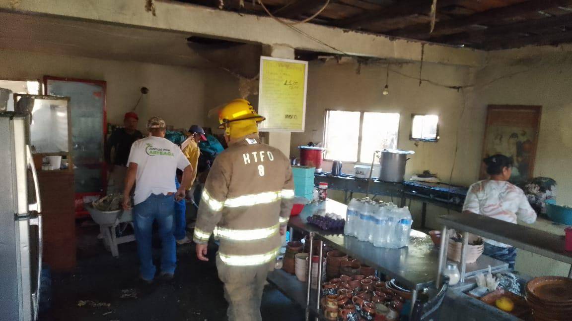 Flamazo Provoca Incendio En Restaurante De San Antonio De Las Alazanas