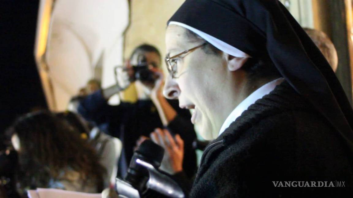 $!'La Virgen María y San José tenían sexo', monja causa escándalo entre católicos de España
