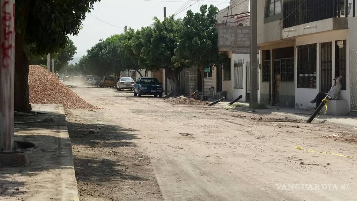 Abandono de obra en Torreón mantiene a los vecinos al borde de la histeria