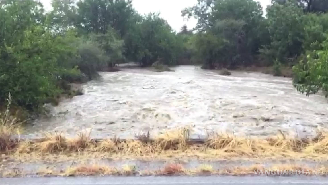 Intensas lluvias dejan inundaciones en colonias de Múzquiz, Coahuila