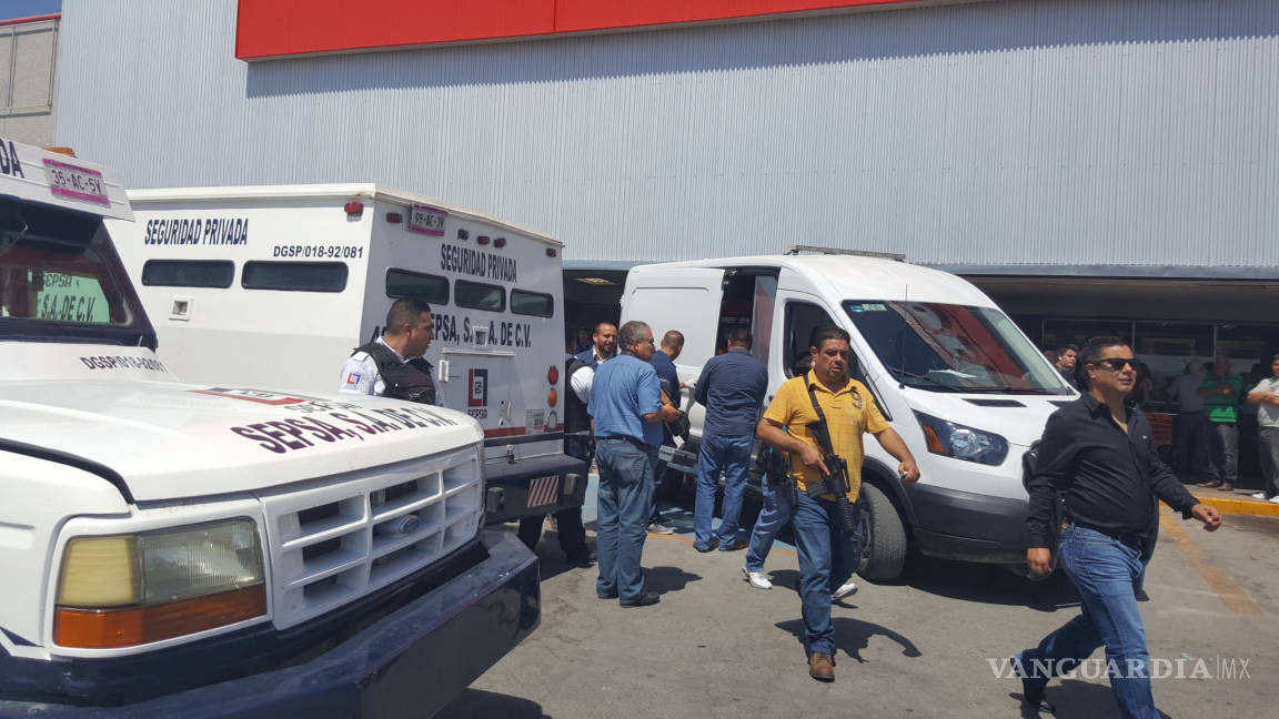 Un muerto y un herido en intento de asalto a custodios de valores en Gómez Palacio, Durango