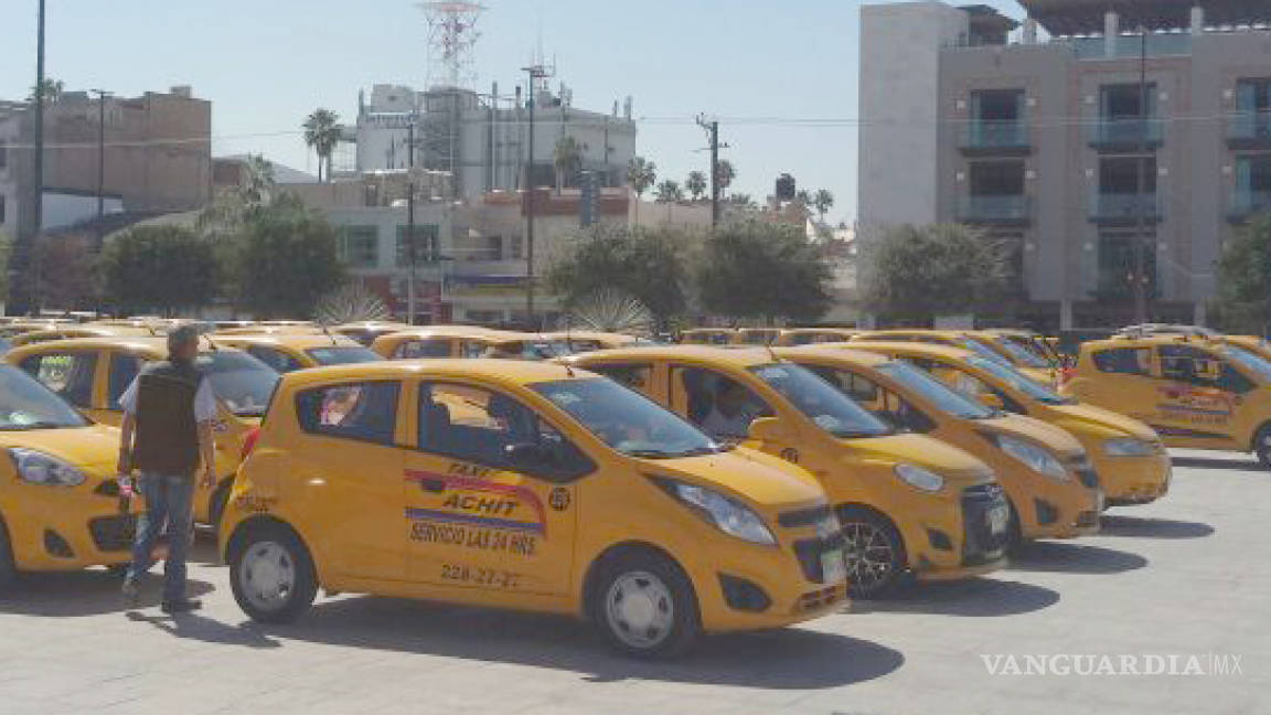 Exigen taxistas de Torreón promulgar reformas a la Ley de Transporte