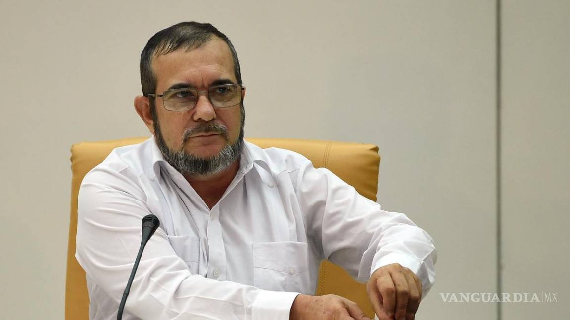 Jefe de las FARC vuelve a Colombia para instaurar partido político
