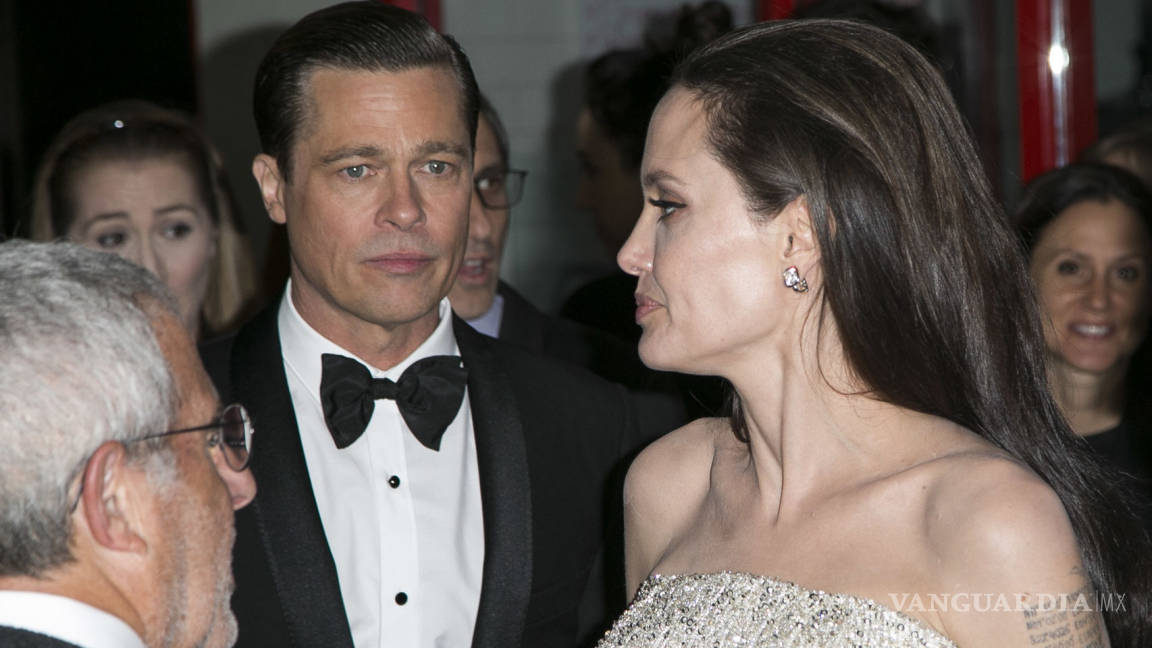Angelina Jolie es cuestionada por el FBI