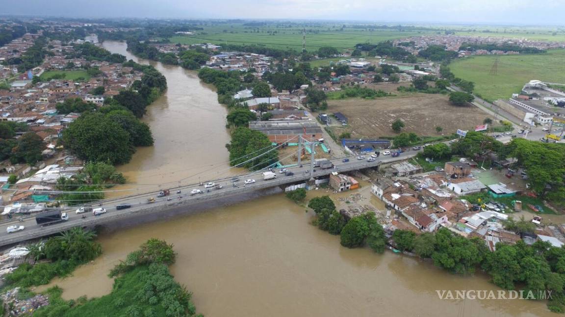 Colombia entra en alerta por desborde de río Cauca