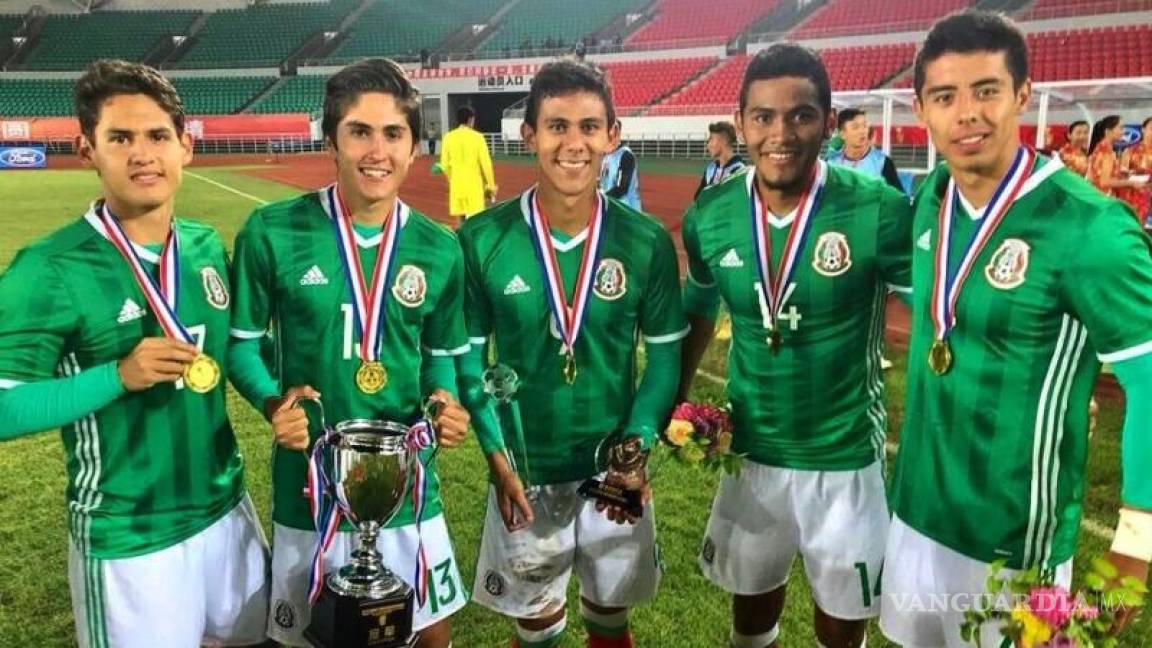 México se coronó en dos torneos juveniles