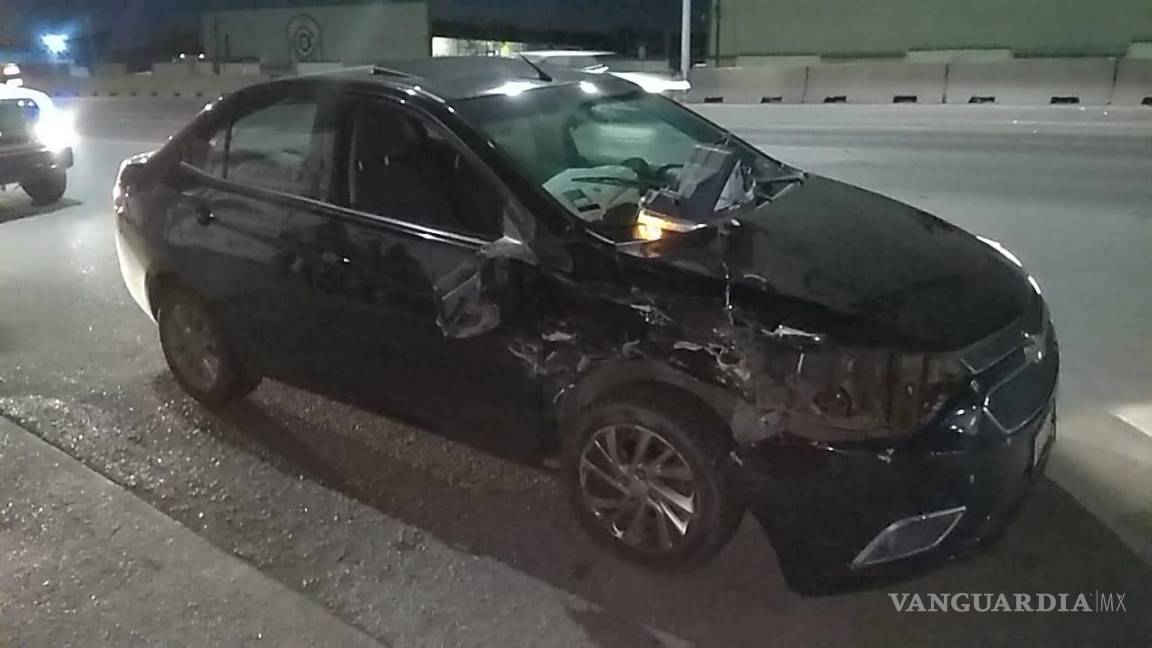 Conductor Se Mete A Otro Carril Y Causa Accidente En Saltillo