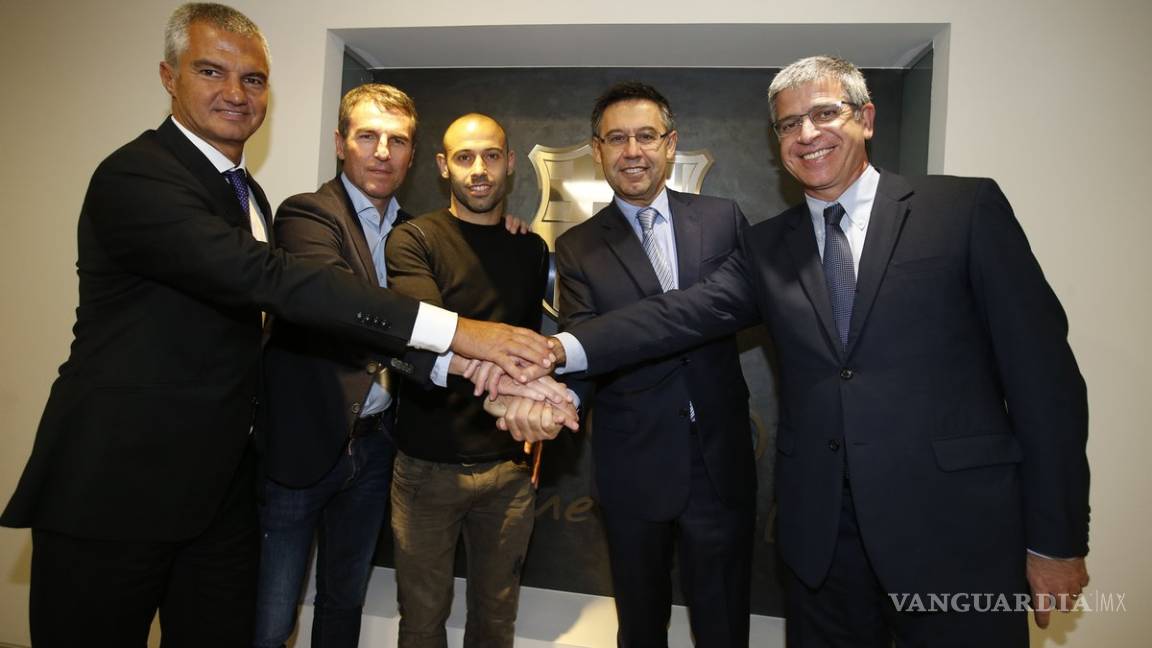 Mascherano y Neymar extienden vínculo con el Barcelona