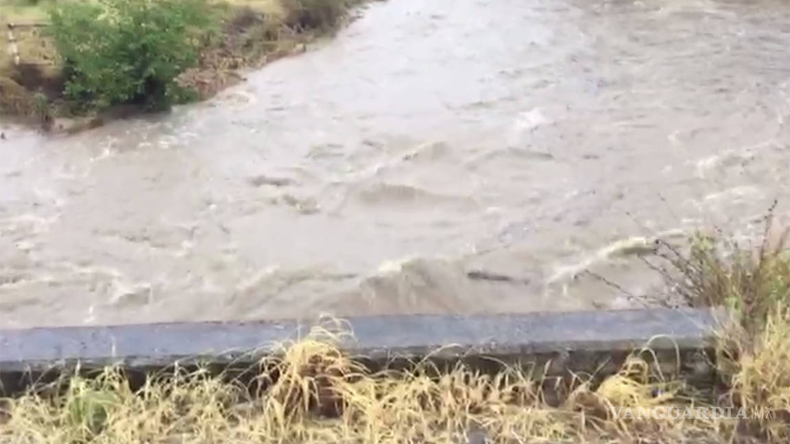 $!Intensas lluvias dejan inundaciones en colonias de Múzquiz, Coahuila