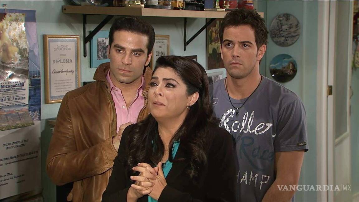 Cumplen Petici N A Las Mam S Estrenar Televisa La Telenovela Corona De L Grimas