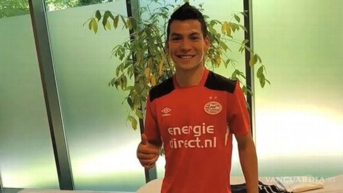 'Chucky' Lozano firma con el PSV