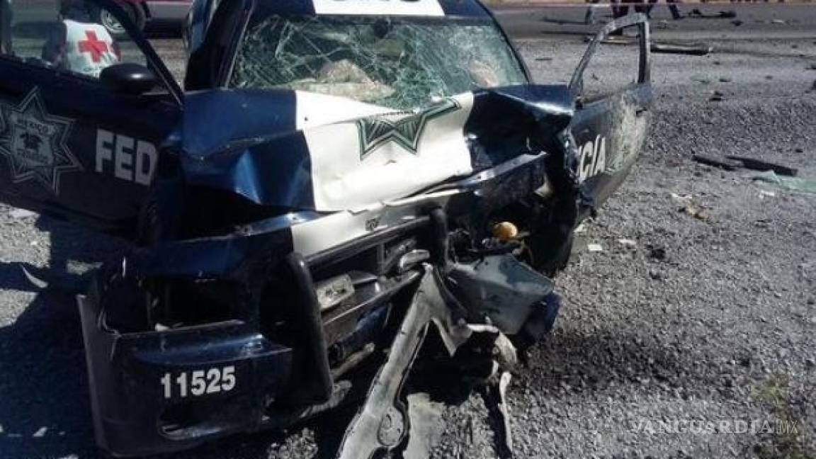 Mueren 5 federales en accidente carretero en Michoacán