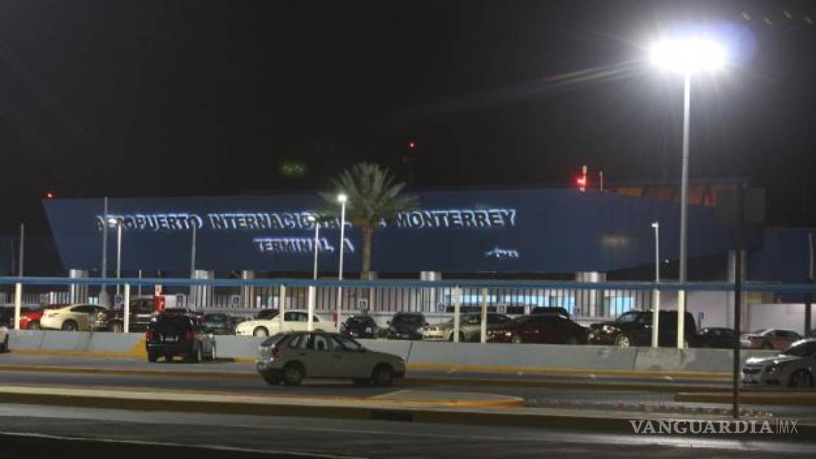 Balacera en aeropuerto de Monterrey deja al menos dos heridos; Ejército lo blinda