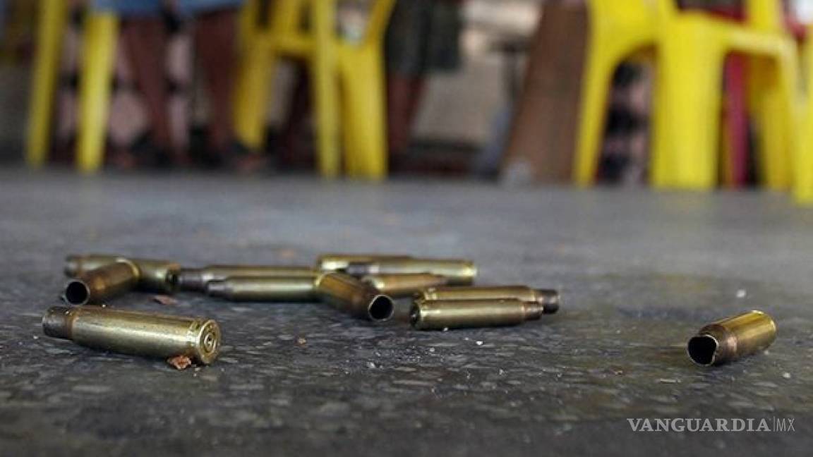 En Torreón matan a mujer con disparos de 'cuerno'