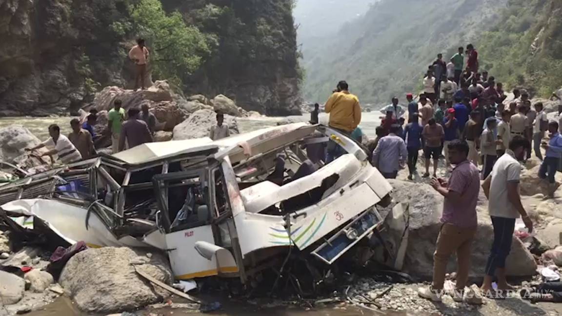 Accidente de autobús deja al menos 44 muertos en la India
