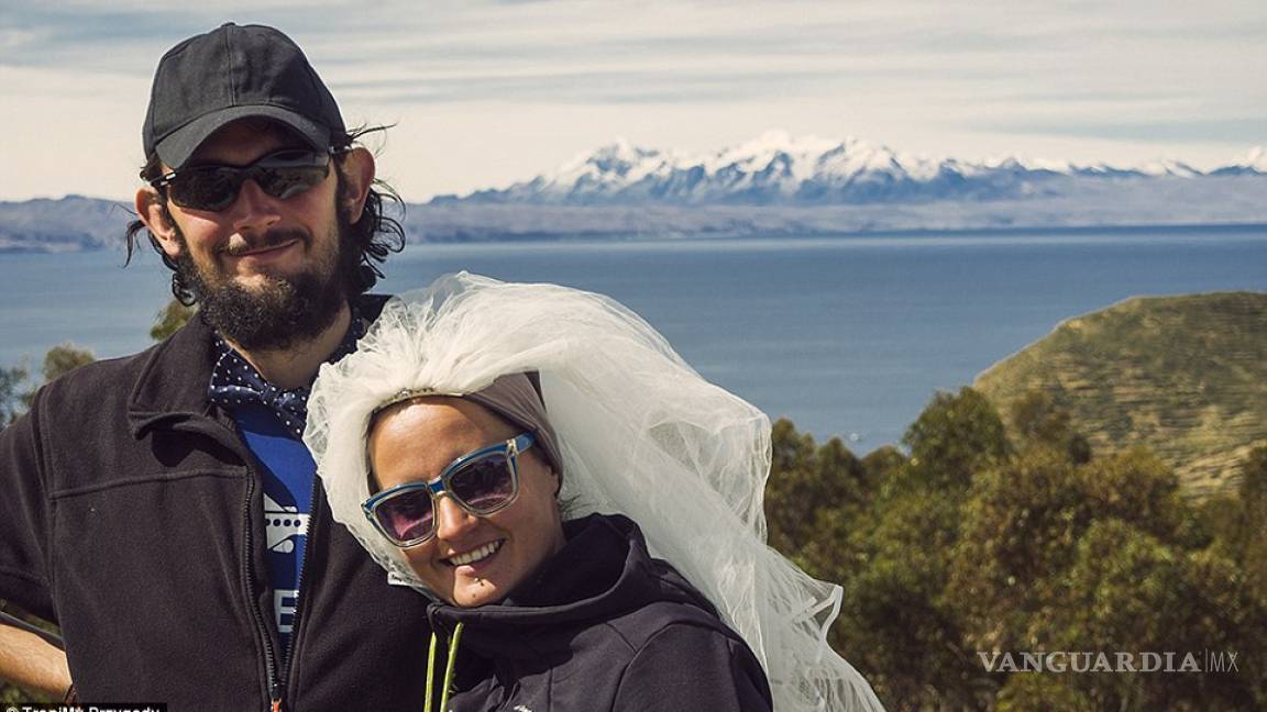 Luna de miel sin fin: Pareja viaja más de 200 días para celebrar su boda
