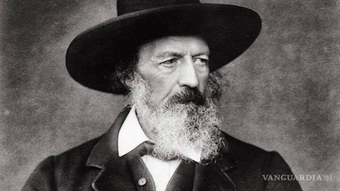 Alfred Tennyson, su poesía cinceló la época victoriana