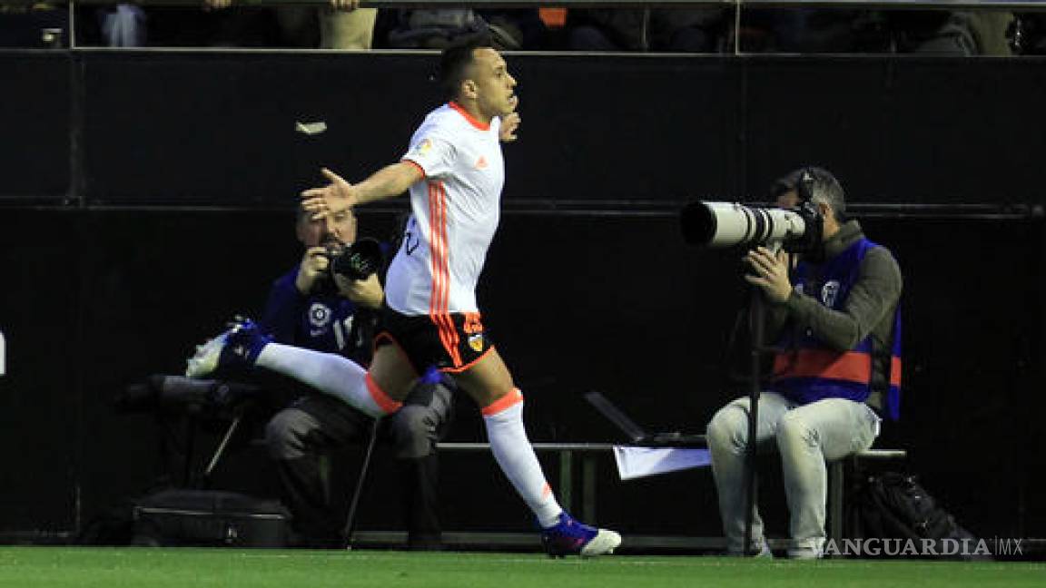 Valencia sorprende al Real Madrid