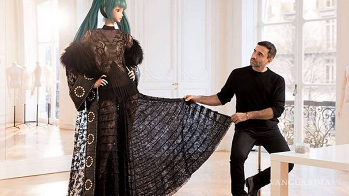 Hatsune Miku es la nueva musa de Givenchy