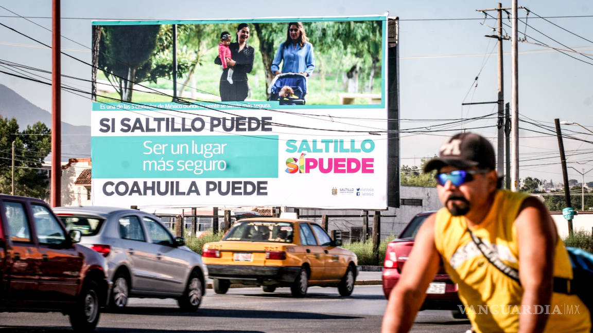 Ayuntamiento de Saltillo afirma que espectacular es de campaña institucional