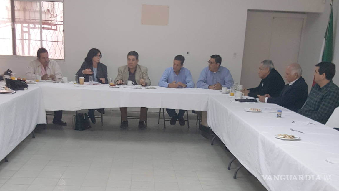 Empresarios de La Laguna piden a diputados federales derogar el IEPS