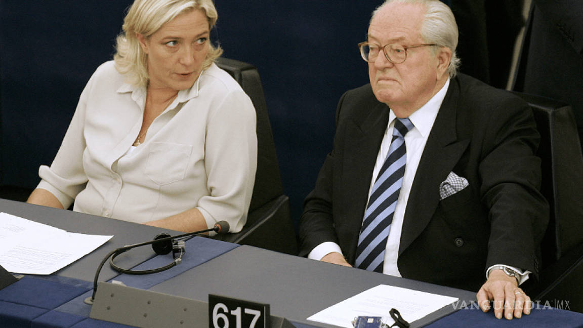 Campaña de Le Pen es criticada por su padre