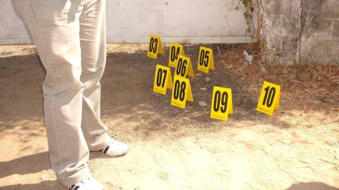 Hallan siete cuerpos decapitados en Sinaloa