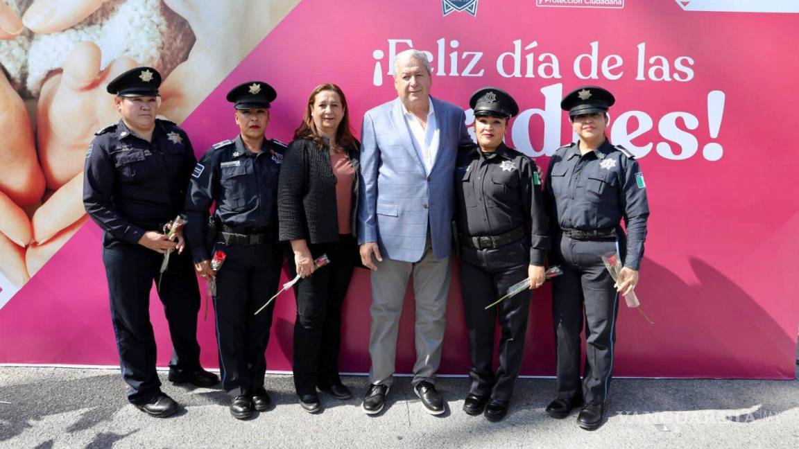 Destaca alcalde Fraustro Siller el doble esfuerzo de las mamás policías de Saltillo