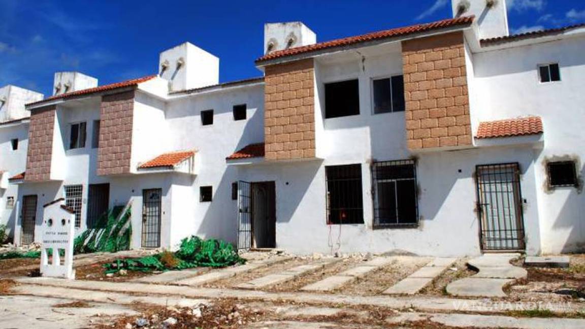 Hay más de 250 mil viviendas del Infonavit abandonadas: El Barzón Popular