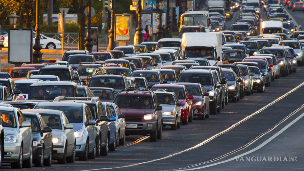 Impuesto a autos foráneos en Monterrey causa polémica