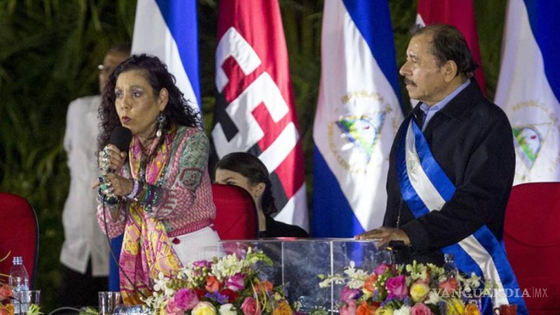Tras diez años en el poder, Ortega y su mujer asumen el Gobierno de Nicaragua