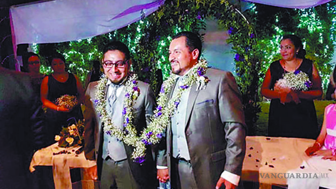 Realizan primer matrimonio igualitario en Hidalgo
