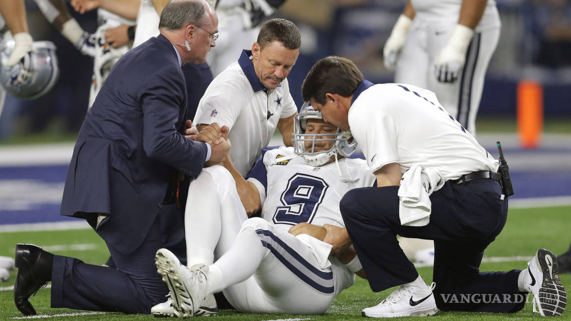 Focos rojos en Dallas, Romo vuelve a sufrir una lesión
