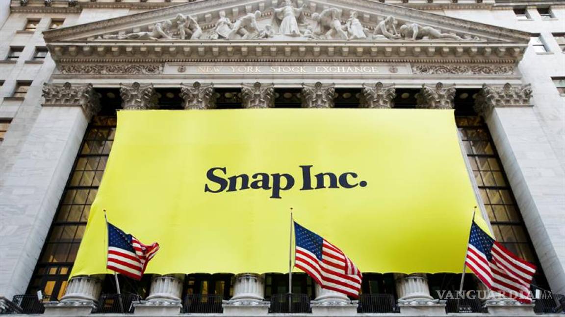 Snapchat decepciona y pronuncia su caída en Wall Street