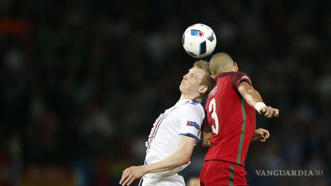 Islandia logra un empate histórico contra Portugal 1-1
