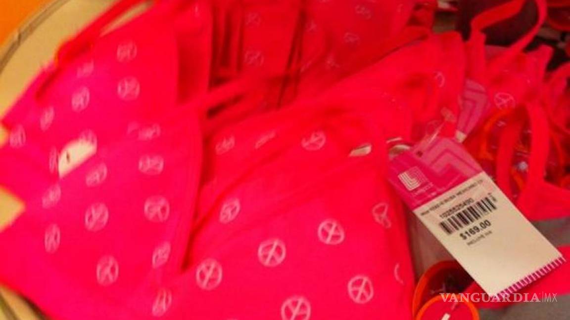 Liverpool comercializa ropa con relleno para niñas de 7 años