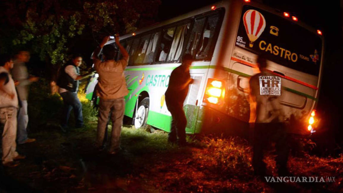Quinto autobús de Ayotzinapa, sin ruta hacia EU: PGR