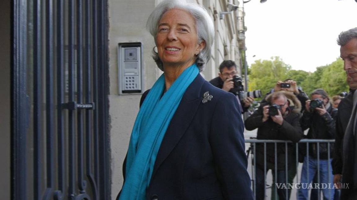 El FMI mantiene 'confianza' en Christine Lagarde