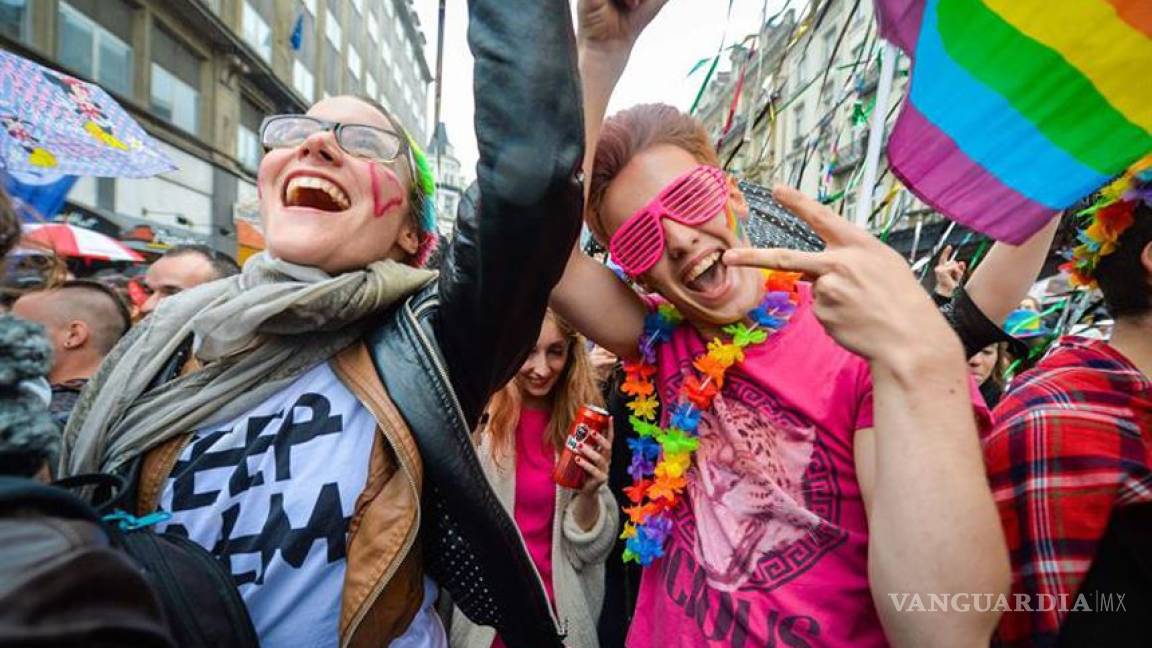 Protestantes franceses aprueban bendición de parejas homosexuales