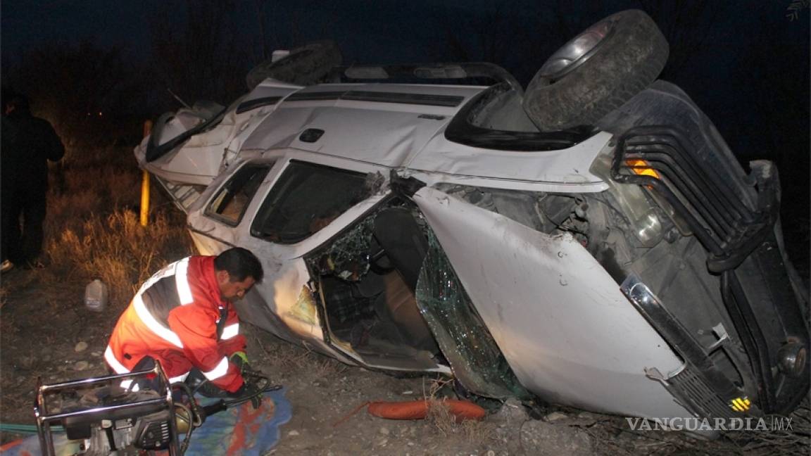 Se registra trágico accidente carretero en Sabinas; hay un muerto y siete lesionadas