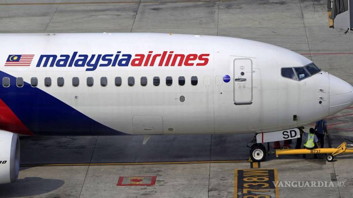 Aparece avión malasio en falsos mensajes en la web