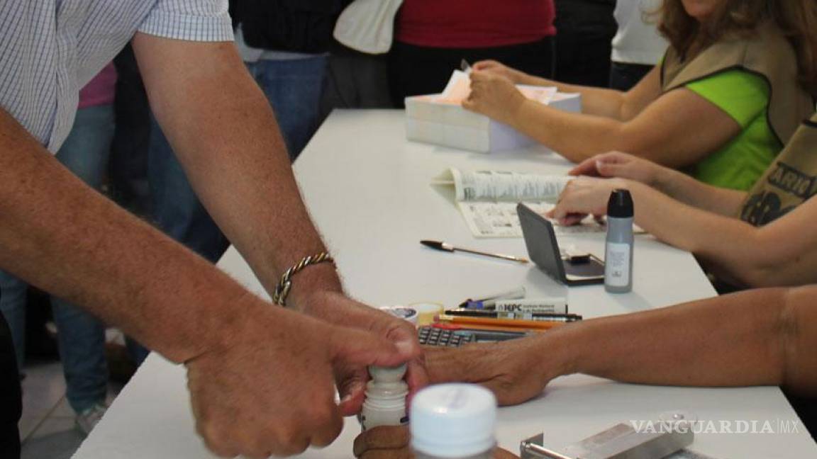 Afectados por tornado en Acuña podrán votar, anunció el INE