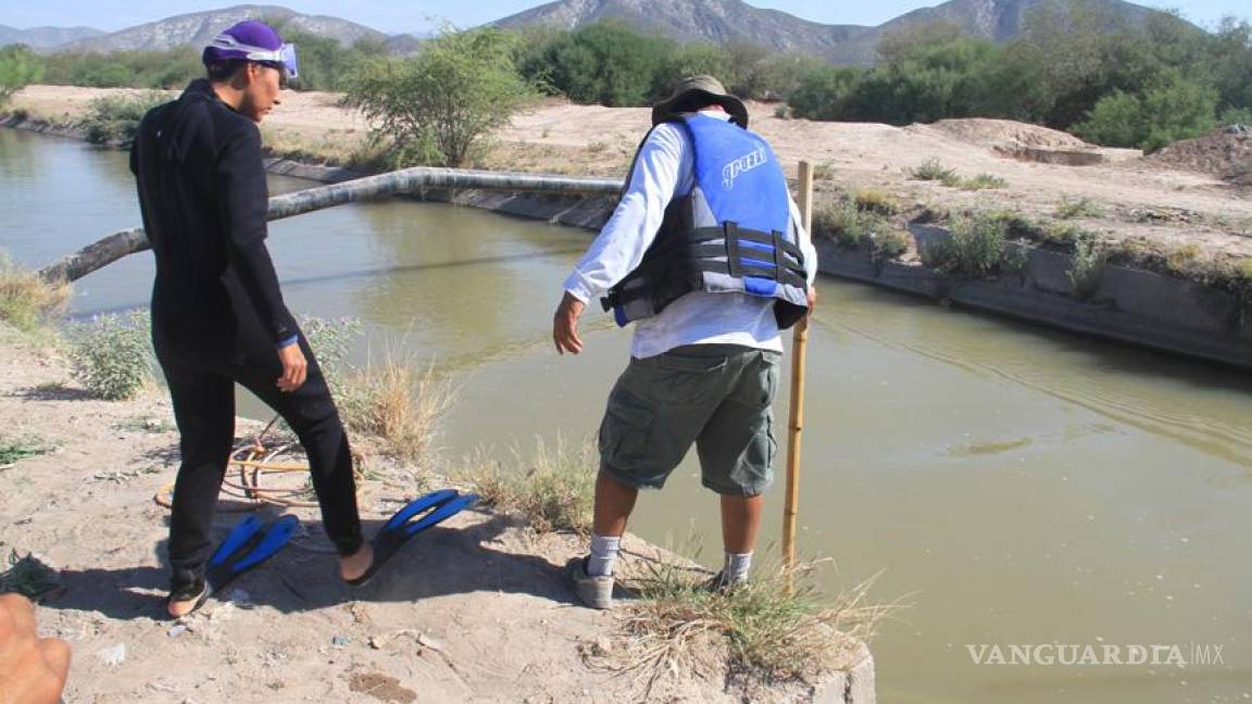 Adulto intenta rescatar a niño de canal en Durango y ambos desaparecen